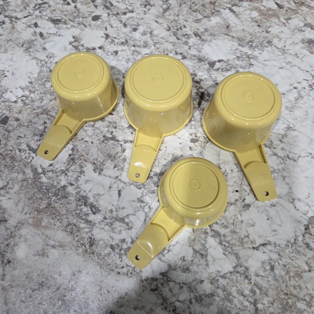 Vintage Tupperware Yellow Measuring Cups Set 1/4c, 1/3c, 1/2c, And 3/4c.
